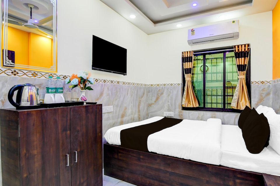 Hotel O M.N INTERNATIONAL , Esplanade Kolkata, Kolkata