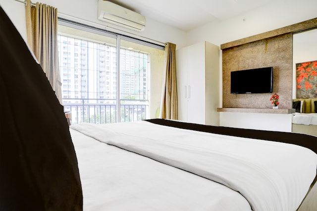  Collection O Viviana Mall Thane West Formerly Athithi Stays