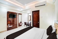 Collection O Lucknow Vrindavan Yojna Bus Stand