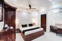 Collection O Lucknow Vrindavan Yojna Bus Stand