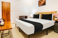 Collection O Pardi Near Kalamna Market