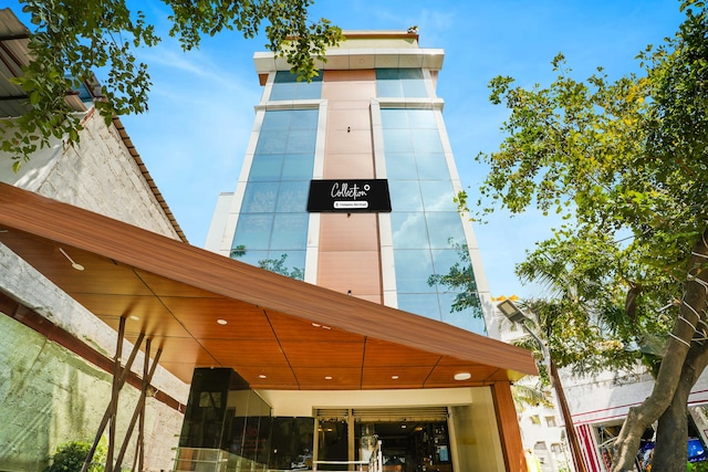 [Day Stay - 8 AM to 8 PM] Collection O Yelankha Reva University