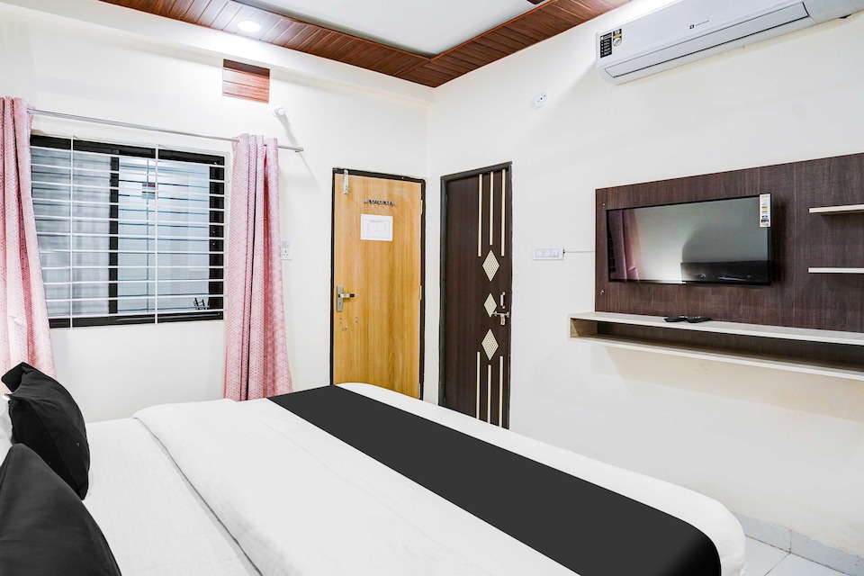 Collection O Brilliant Convention Centre, Vijay Nagar Indore, Indore