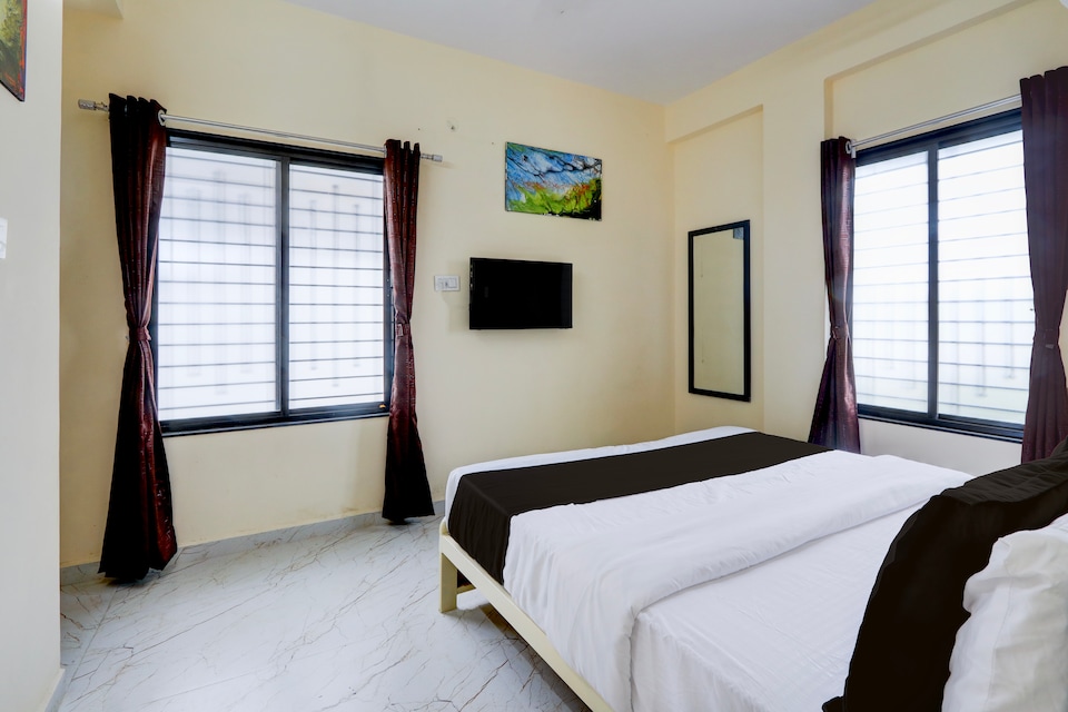 Hotel O THE HOTEL RUNWAY Service Apartment, Hingna Road Nagpur, Nagpur
