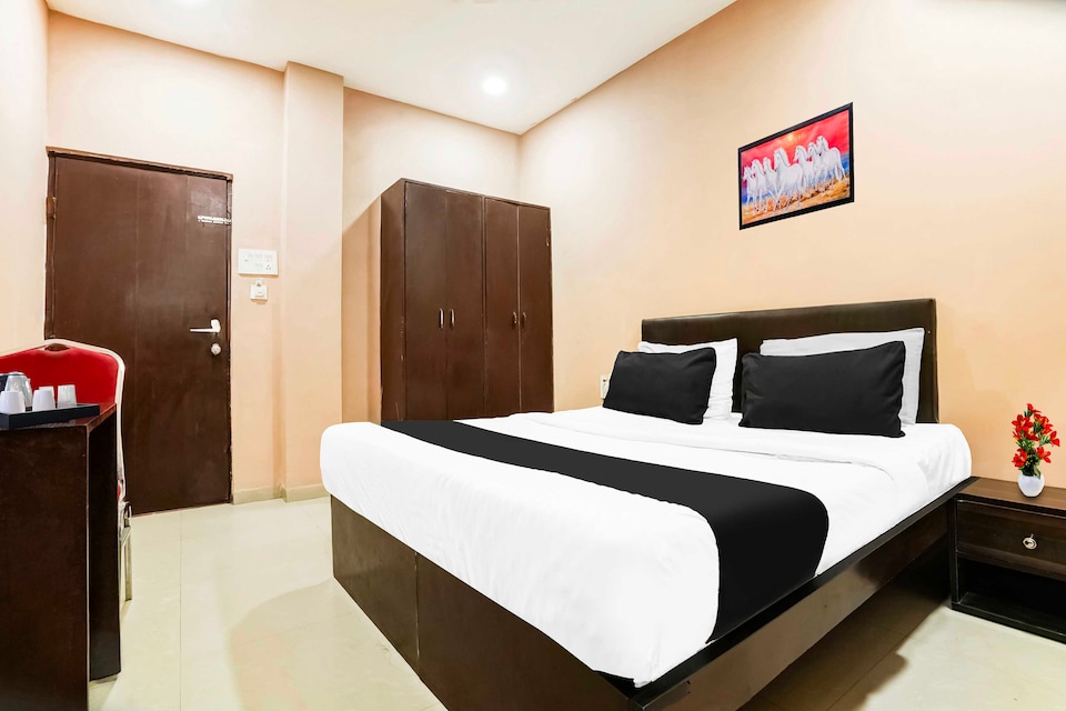 Collection O Hingna Road Near Rachana Metro Station, Hingna Road Nagpur, Nagpur