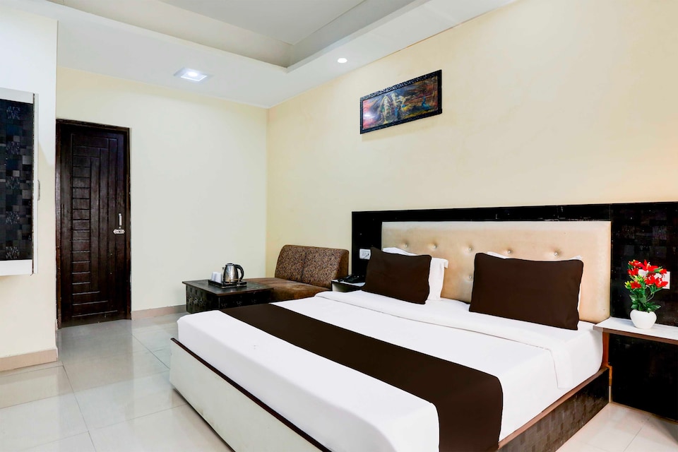 Collection O Indira Enclave Haridwar, Haridwar Railway Station, Haridwar
