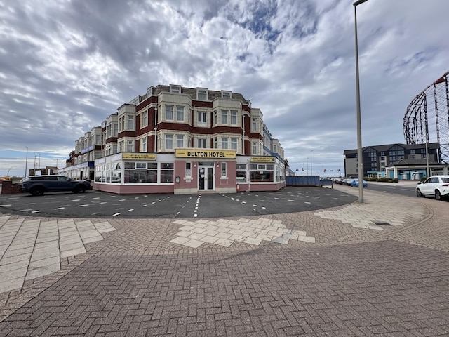 OYO Delton Hotel Blackpool Pleasure Beach