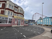 OYO Delton Hotel Blackpool Pleasure Beach