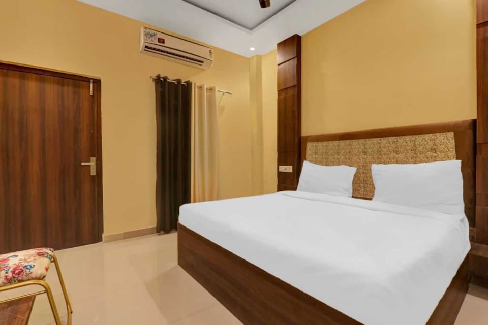 Hotel O Amba Heritage House, Mumfordganj Allahabad, Prayagraj
