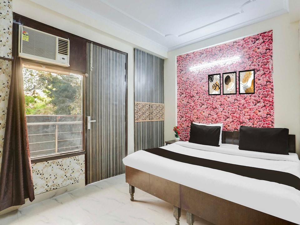 [Day Stay - 8 AM to 8 PM] Collection O Chhatarpur, Saket Delhi, Delhi