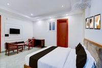 Collection O Knowledge Park 2 Metro Station