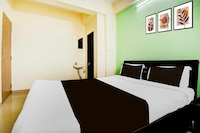 [Day Stay - 12 Hrs Slot : 8 AM to 8 PM] Collection O Hinjewadi Kirti Classic Gate