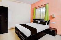 [Day Stay - 12 Hrs Slot : 8 AM to 8 PM] Collection O Hinjewadi Kirti Classic Gate