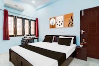 Collection O Lucknow Samudayik Community Center