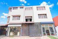 Collection O SNT Bus Terminal Siliguri