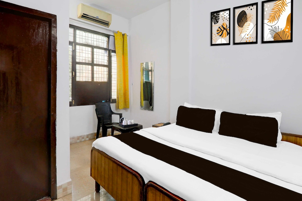 Collection O Insaf Nagar Munshipuliya , Indira Nagar Lucknow, Lucknow