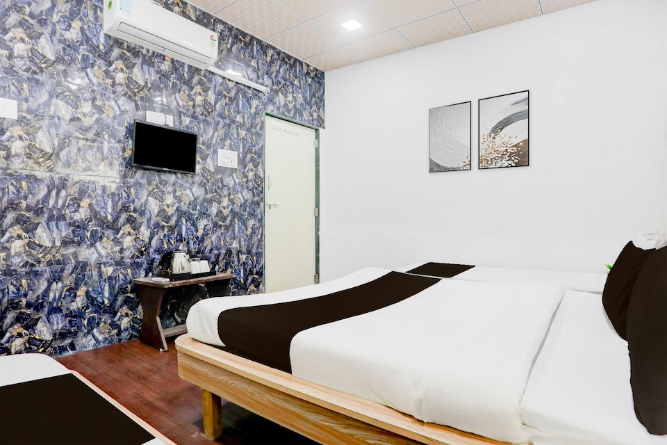 Collection O Dwarkadhish Temple, Dwarka, Dwarka