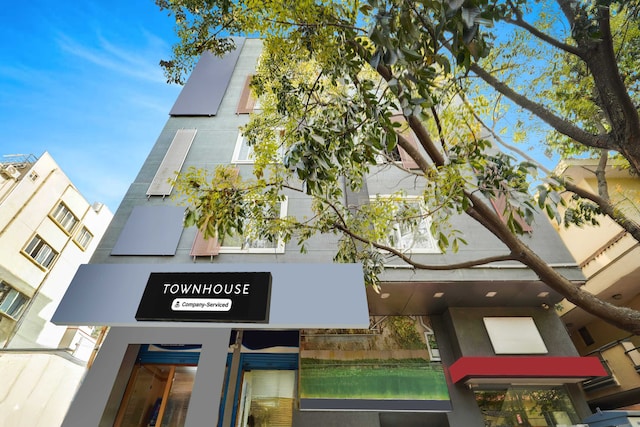 Power Break Super Townhouse BTM Layout Near Madiwala Lake Formerly Q Rooms (6 Hrs Stay)