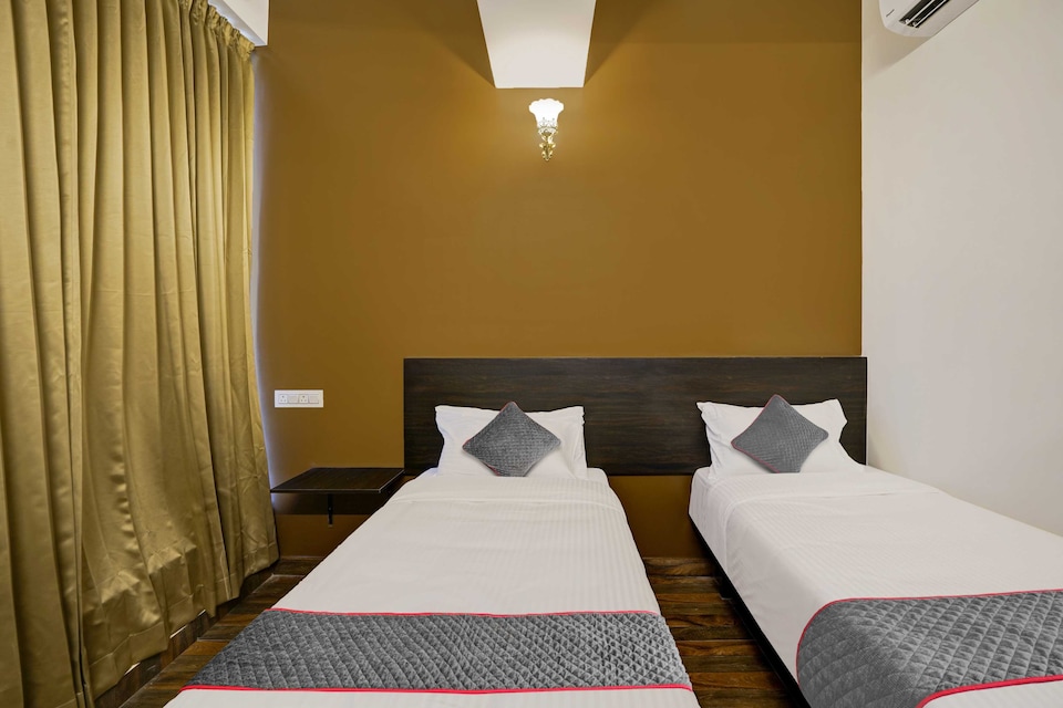 Power Break Super Collection O Singasandra Hosa Road (6 Hrs Stay), Hosur Road Bangalore, Bangalore