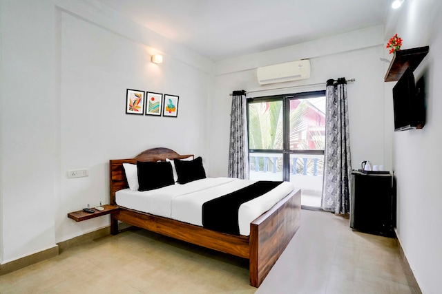 Collection O North Candolim Beach