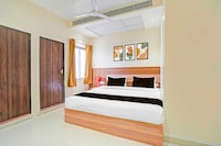 Collection O Kalpi Road