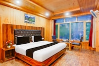 Collection O Mall Road Near Gurudwara Manali