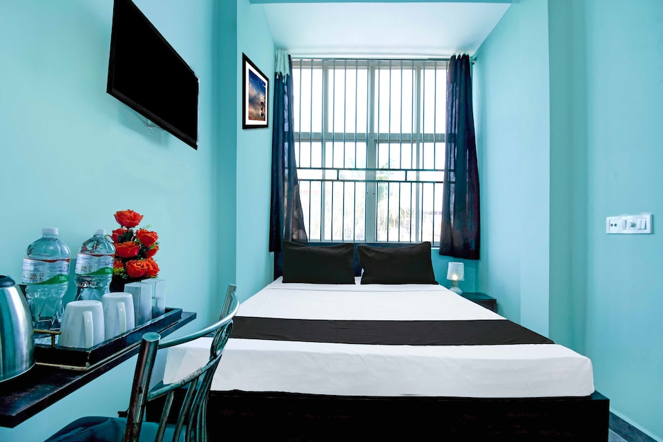 Collection O Bhubaneshwar Near ITER College, Khandagiri Bhubaneswar, Bhubaneswar