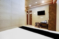 [Day Stay - 8 AM to 8 PM] Collection O Ambedkar Chowk Ulhasnagar