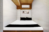 [Day Stay - 8 AM to 8 PM] Collection O Ambedkar Chowk Ulhasnagar