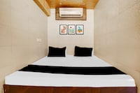 [Day Stay - 8 AM to 8 PM] Collection O Ambedkar Chowk Ulhasnagar