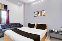 Collection O Gomti Nagar Near Amity 