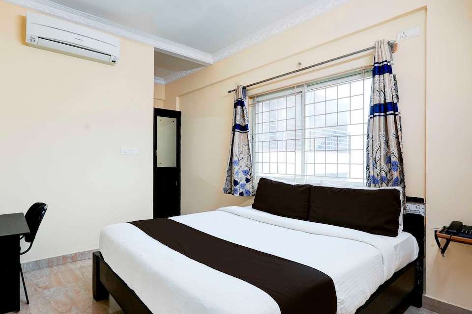 Collection O Omkareshwara Temple Indore, Kengeri - Rajarajeshwari Nagar Bangalore, Bangalore