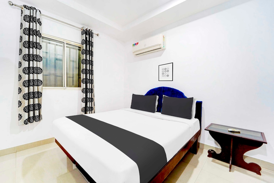 Collection O Kunnamangalam Near Bus Stand, Calicut City, Calicut