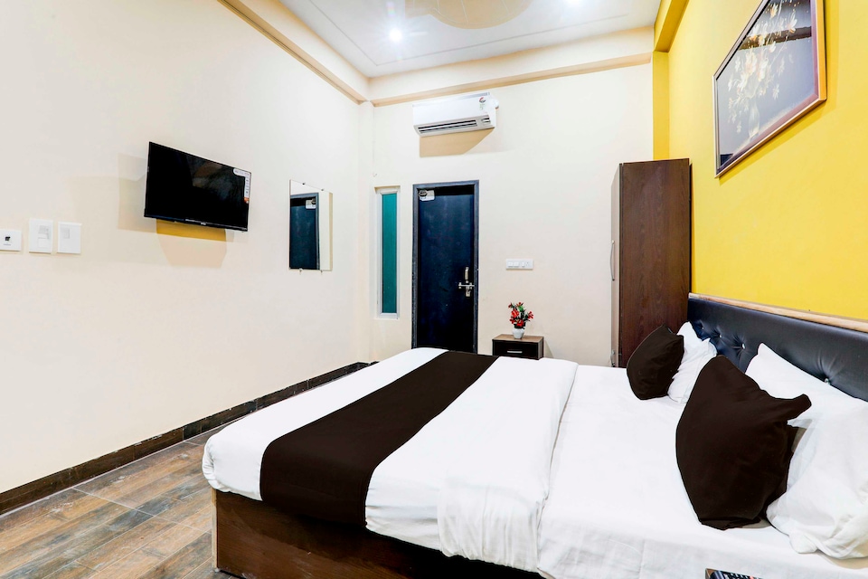 Collection O Arjun Ganj, Vikas Nagar Lucknow, Lucknow