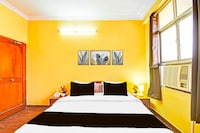 Hotel O Hathroi Market Near Dhuleshwar Garden