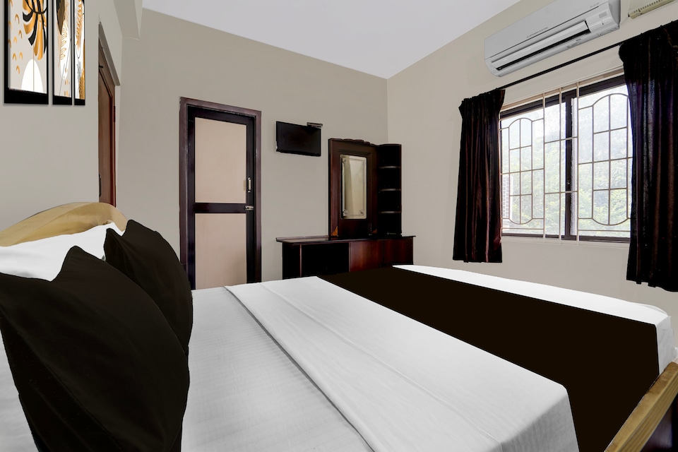 Hotel O Sri Mahalakshmi Residency , Trichy, Trichy