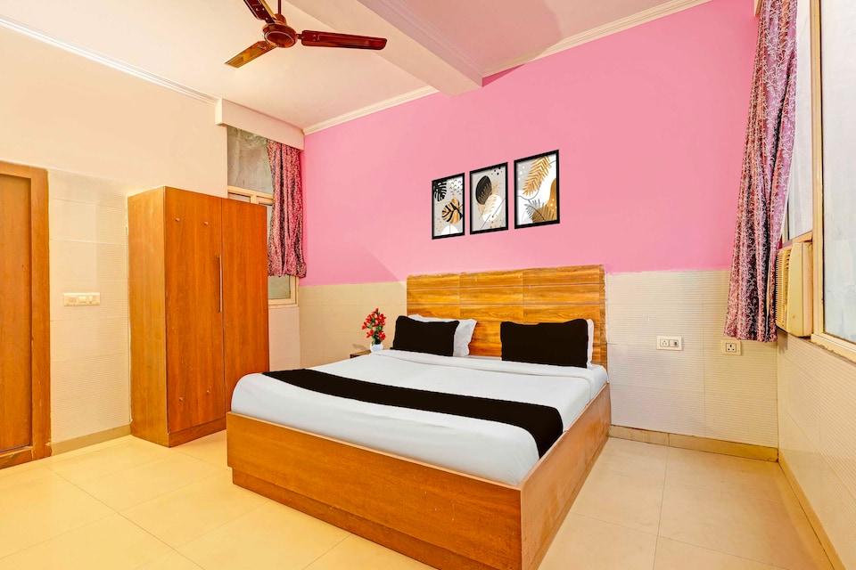 Collection O Kanode Gate, Rewari, Rewari