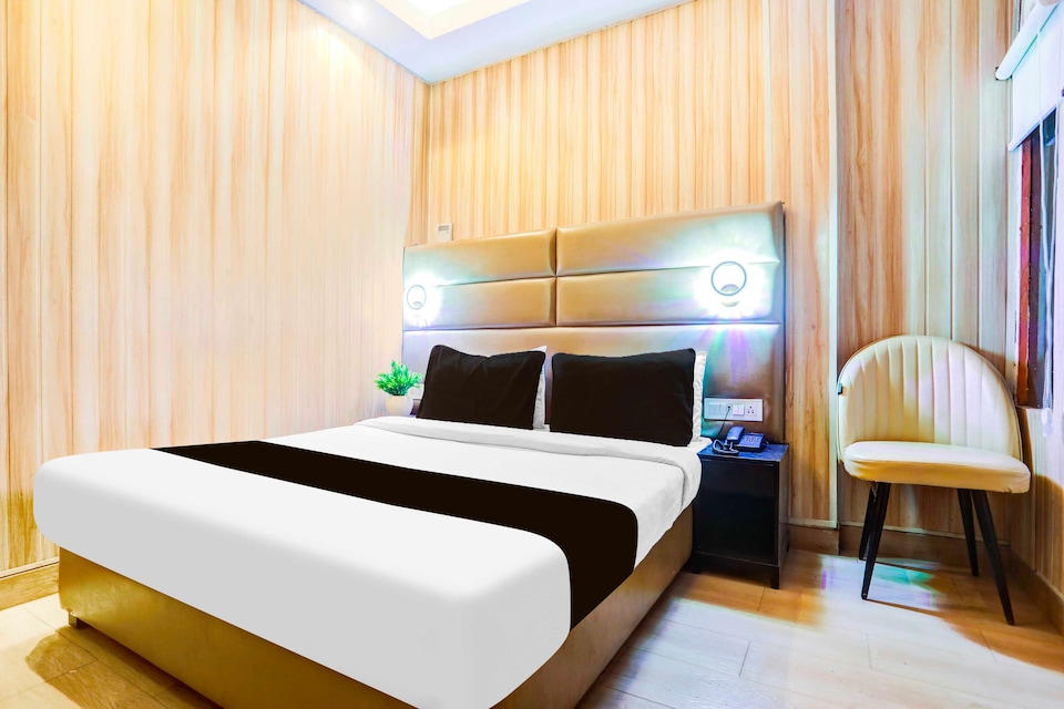 Collection O Prayagraj Rambag Railway Station, Chowk Allahabad, Prayagraj