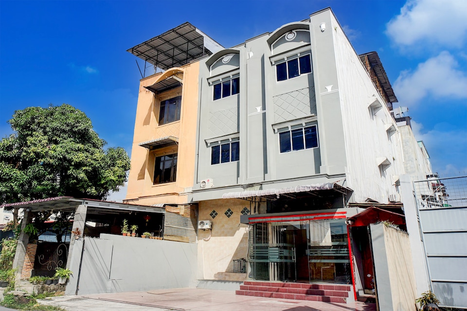 Dancenter Waringin Residence, Medan, Medan