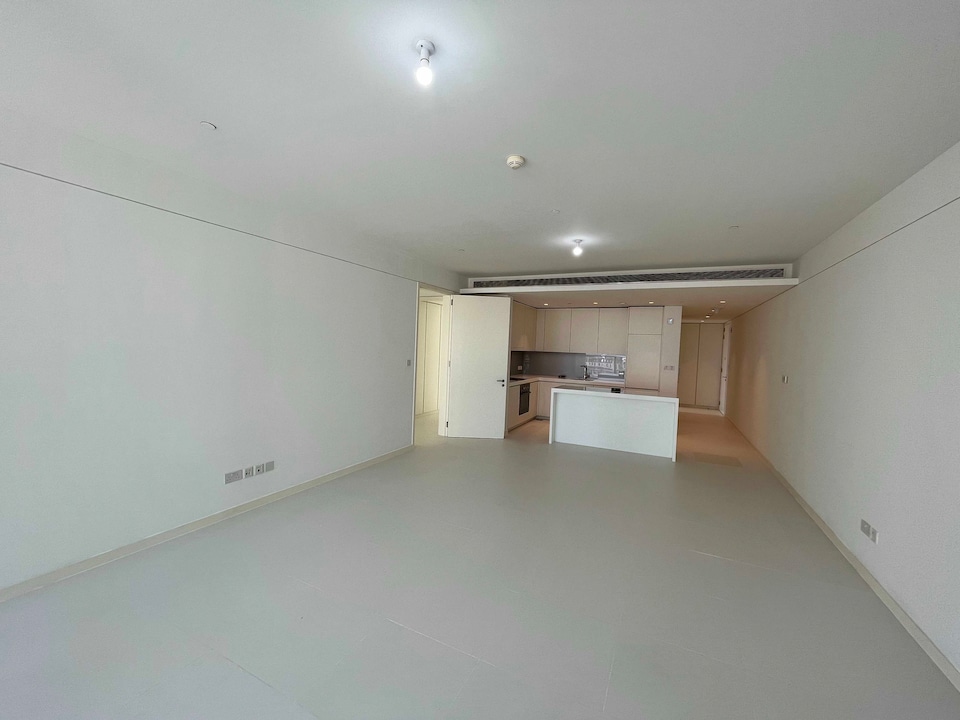 OYO HOME 1552 1 Br Unfurnished Apartment, Al Reem Island, Abu Dhabi
