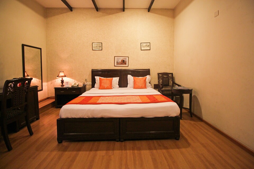 OYO 2292 Hotel Narula Inn, Connaught Place Delhi, Delhi