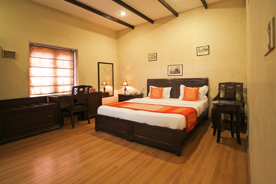 OYO 2292 Hotel Narula Inn, Connaught Place Delhi, Delhi