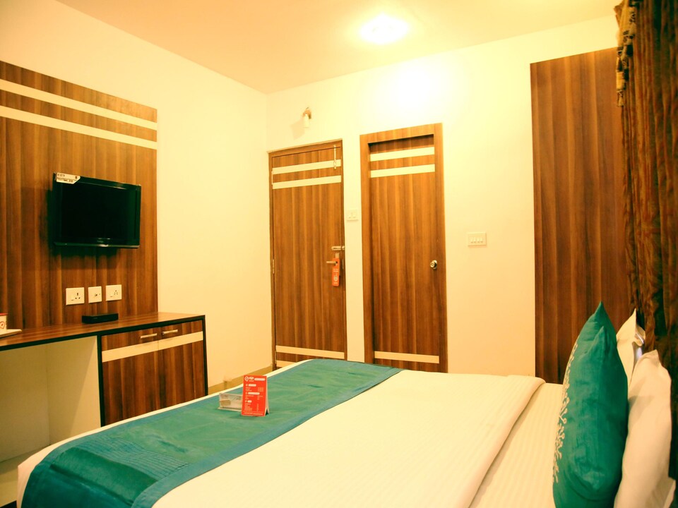 OYO 2302 Ballygunge, Ballygunge Kolkata, Kolkata