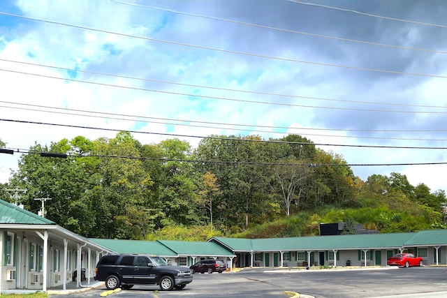 Holiday Motel by Belvilla Cleveland, TN