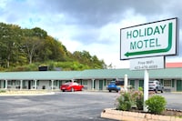 Holiday Motel by Belvilla Cleveland, TN