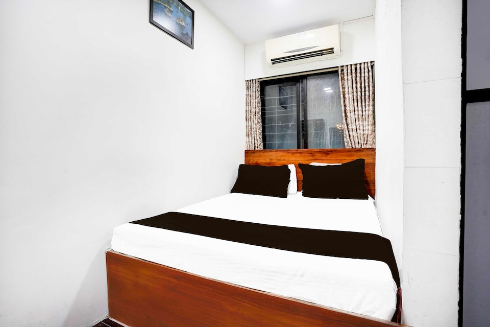 Collection O BKC Santacruz East, Mumbai BKC, Mumbai