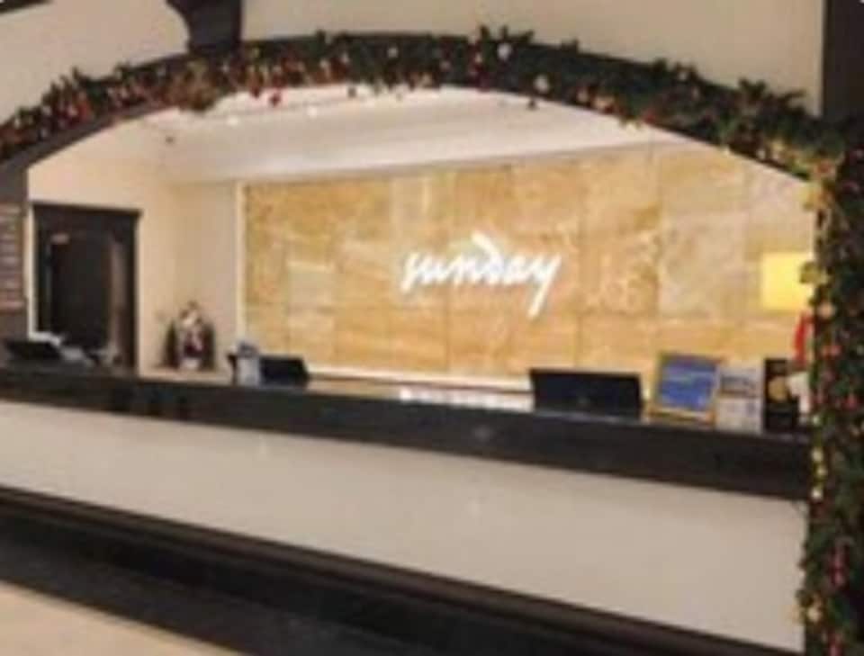 Holiday International Hotel Embassy District By Cmg, Bur Dubai, Dubai