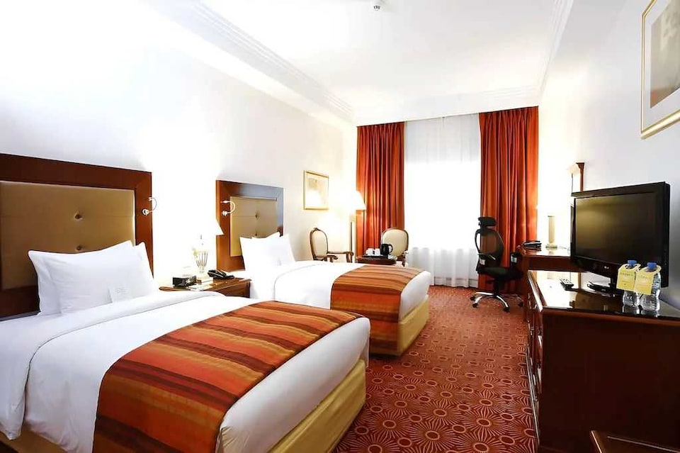 Holiday International Hotel Bur Juman By Sunday, Bur Dubai, Dubai