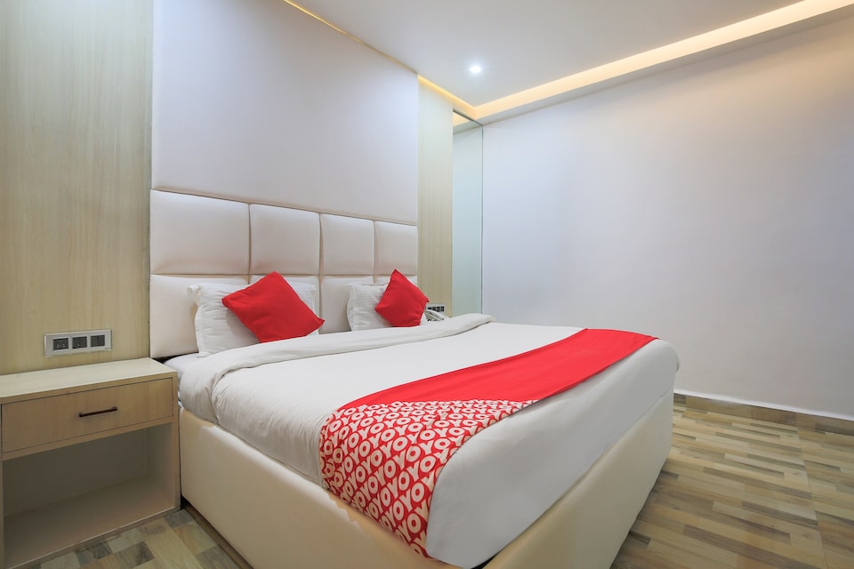 OYO 9516 Retreat Anjuna Resort, Anjuna Vagator Goa, Goa