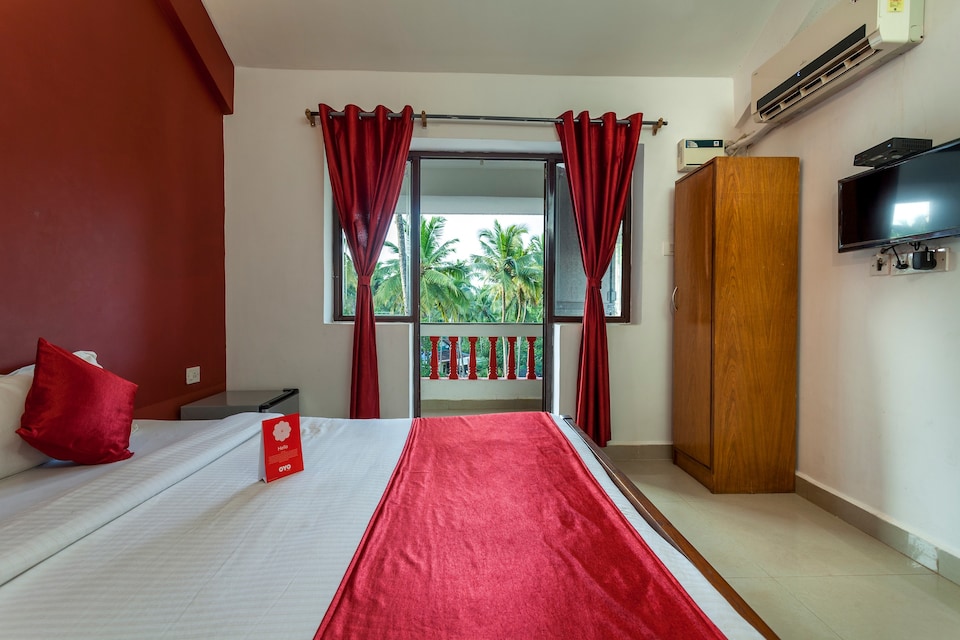 Collection O O 2329 Hotel Goa's Pearl, Candolim Goa, Goa